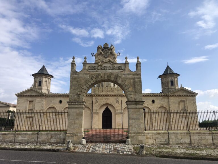 Mood photo for Bordeaux